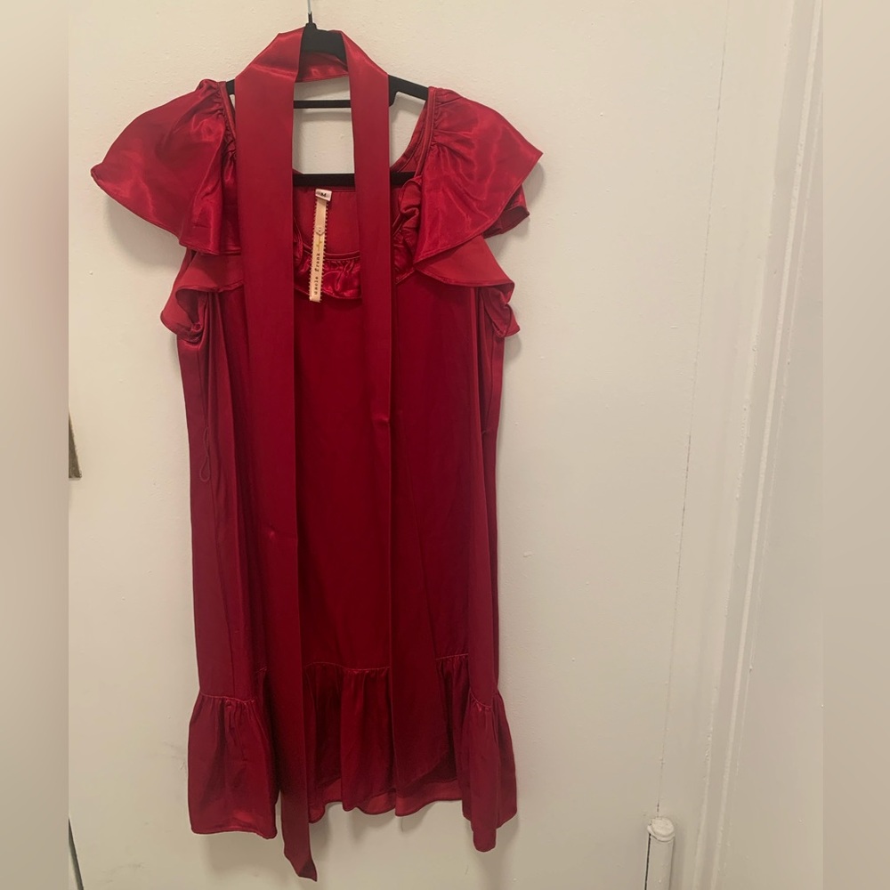 PRELOVED UNCLE FRANK RED SATIN DRESS